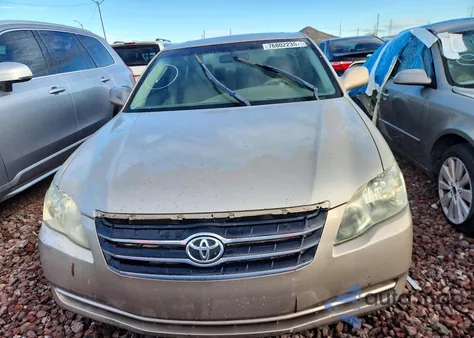 2006 Toyota Avalon Xl z USA, uszkodzony, nr VIN 4T1BK36B26U131277